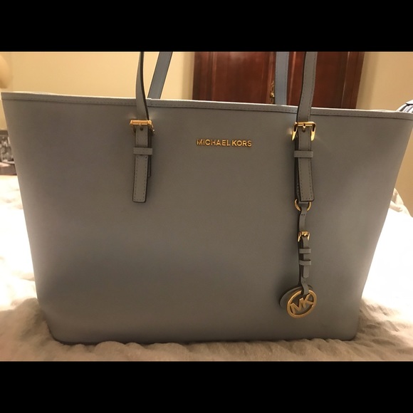 Pastel blue Michael Kors tote - Picture 2 of 6